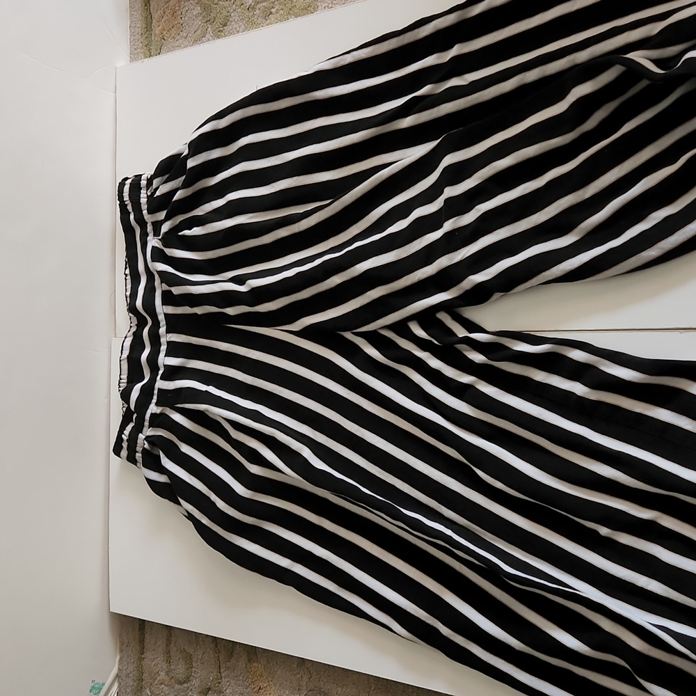 Baggy Striped Capris